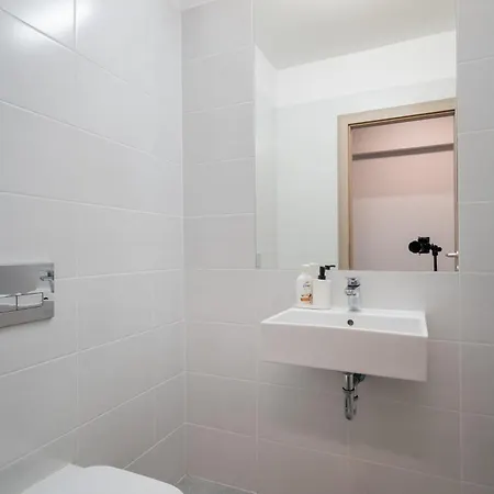 דירה Belvedere Sky Modern 2br בוקרשט
